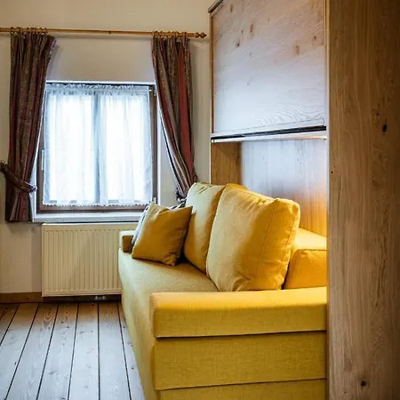 Semesterbostad Ferienhaeuschen Millinghof Leogang